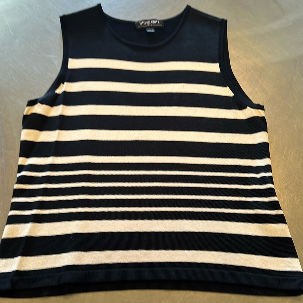Women’s Kasper knit tank top